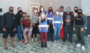 Equipe da área Social com lideranças da Providência