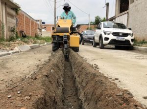 implantação de rede de água no Pilar