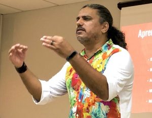 Em briga de marido e mulher se mete a colher, sim", afirma coordenador do CRH