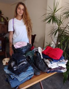 Nicole aderiu ao Fluxo do Bem e mobilizou a vizinhança
