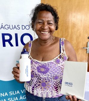 Liderança em Queimados, Benedita valoriza o diálogo com a comunidade