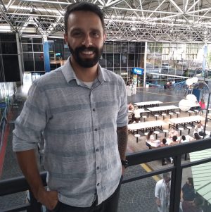 Antes da Águas do Rio era preciso pedir carro-pipa, conta reitor da Estácio de Sá.