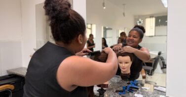 Águas do Rio e Senac RJ oferecem 41 vagas gratuitas em curso profissionalizante em São João de Meriti